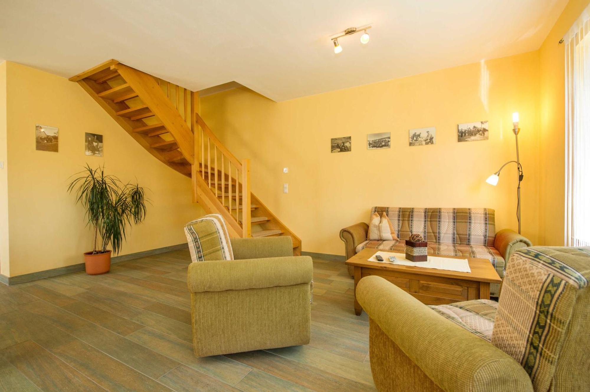 Ferienhaus Mit Terrasse Am Heideweg Baabe Luaran gambar