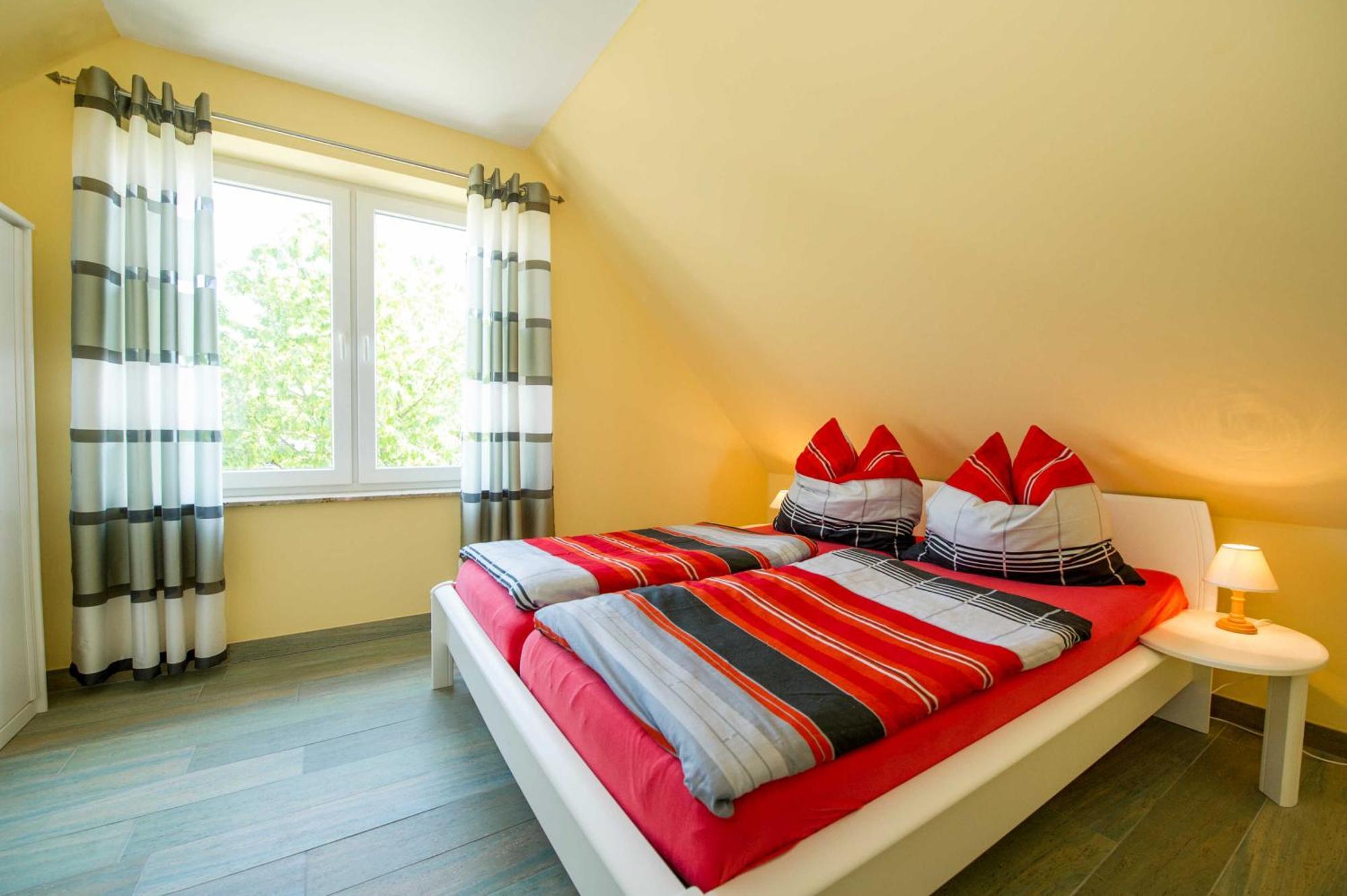 Ferienhaus Mit Terrasse Am Heideweg Baabe Luaran gambar